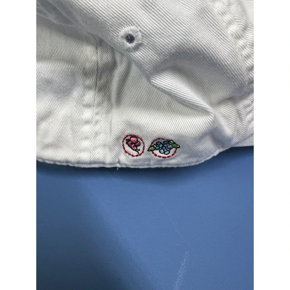 Disney Winnie the Pooh White Embroidered Baseball Cap Hat Adjustable Floral